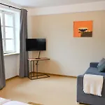 Intour 아파트